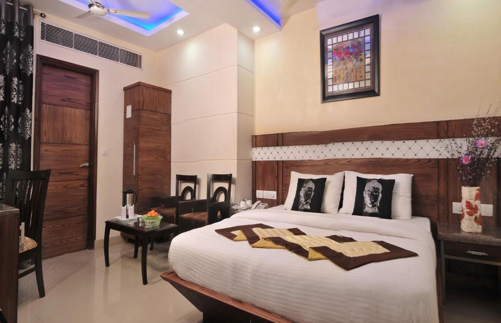 Hotel Stay Well Dx New Delhi Room photo